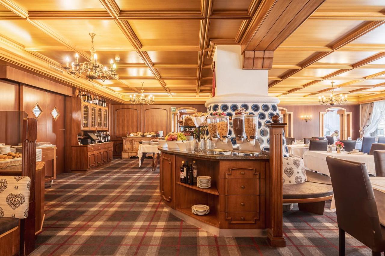 Hotel Meida ปอซซาดิฟัซซา ภายนอก รูปภาพ