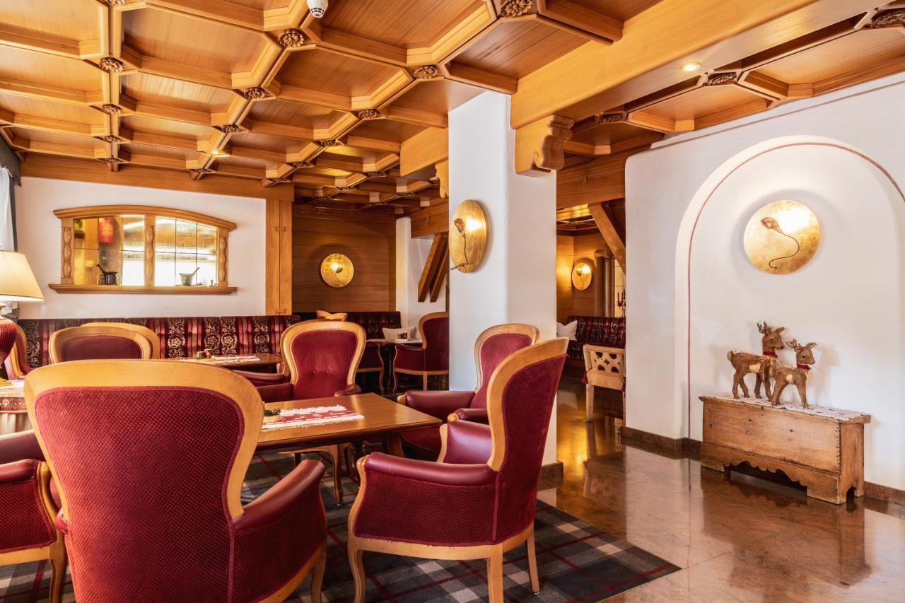 Hotel Meida ปอซซาดิฟัซซา ภายนอก รูปภาพ