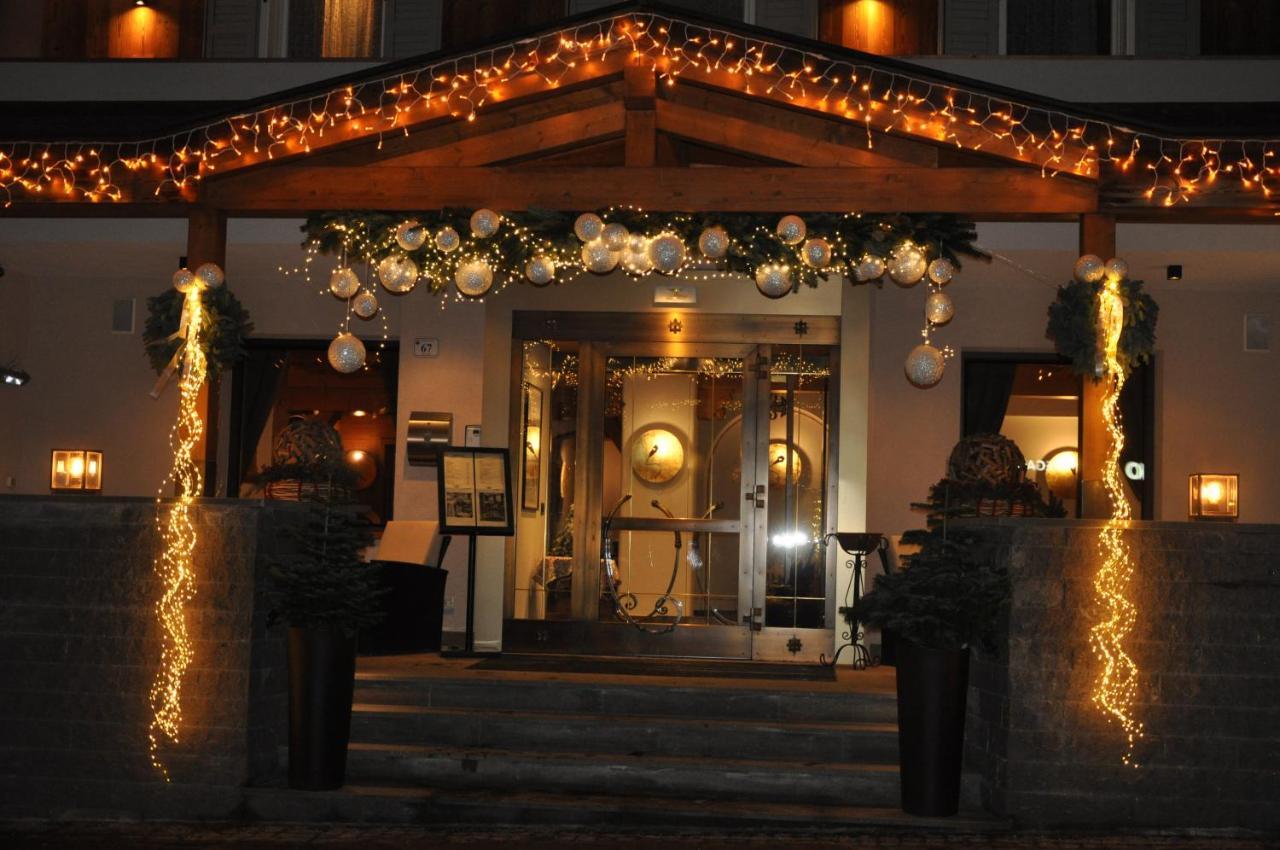 Hotel Meida ปอซซาดิฟัซซา ภายนอก รูปภาพ