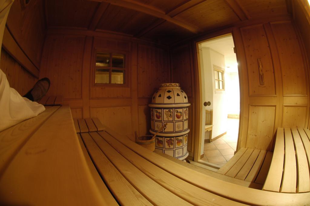 Hotel Meida ปอซซาดิฟัซซา ภายนอก รูปภาพ