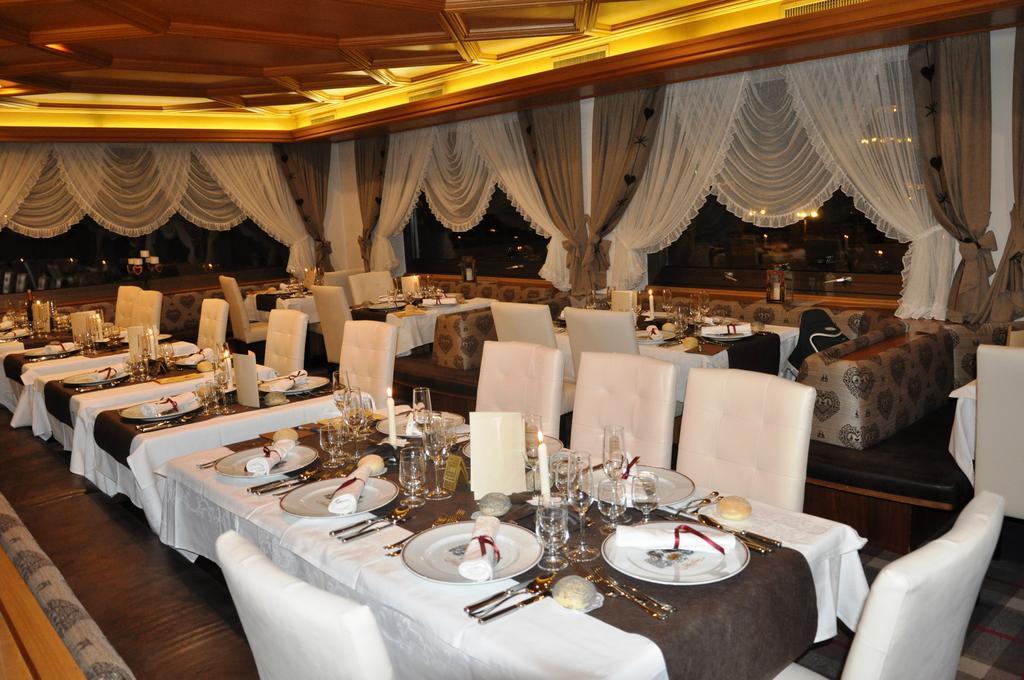 Hotel Meida ปอซซาดิฟัซซา ภายนอก รูปภาพ